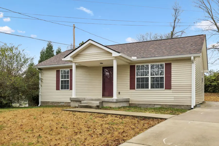 422 Glenn St, Clarksville, TN 37040 - #3