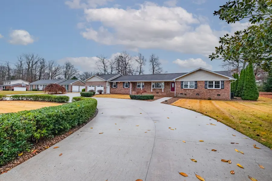 1727 Country Club Drive, Tullahoma, TN 37388 - Image #3