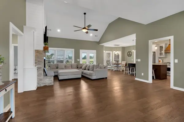 668 Himesville Rd, Shelbyville, TN 37160