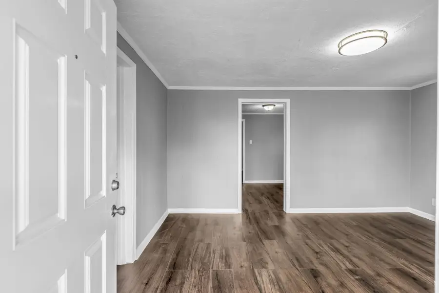 3806 Fairview Dr, Nashville, TN 37218 - Image #3