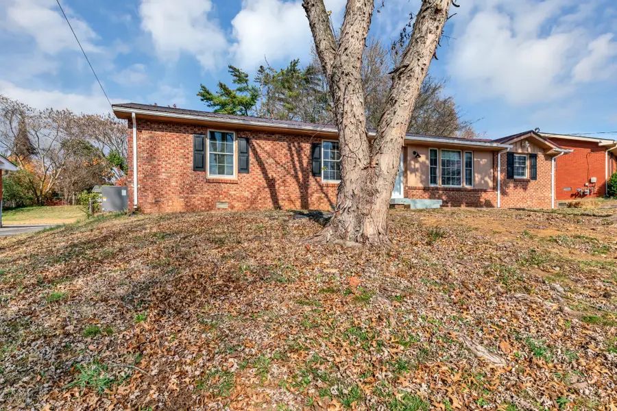 209 Blue Ridge Dr, Old Hickory, TN 37138 - Image #2