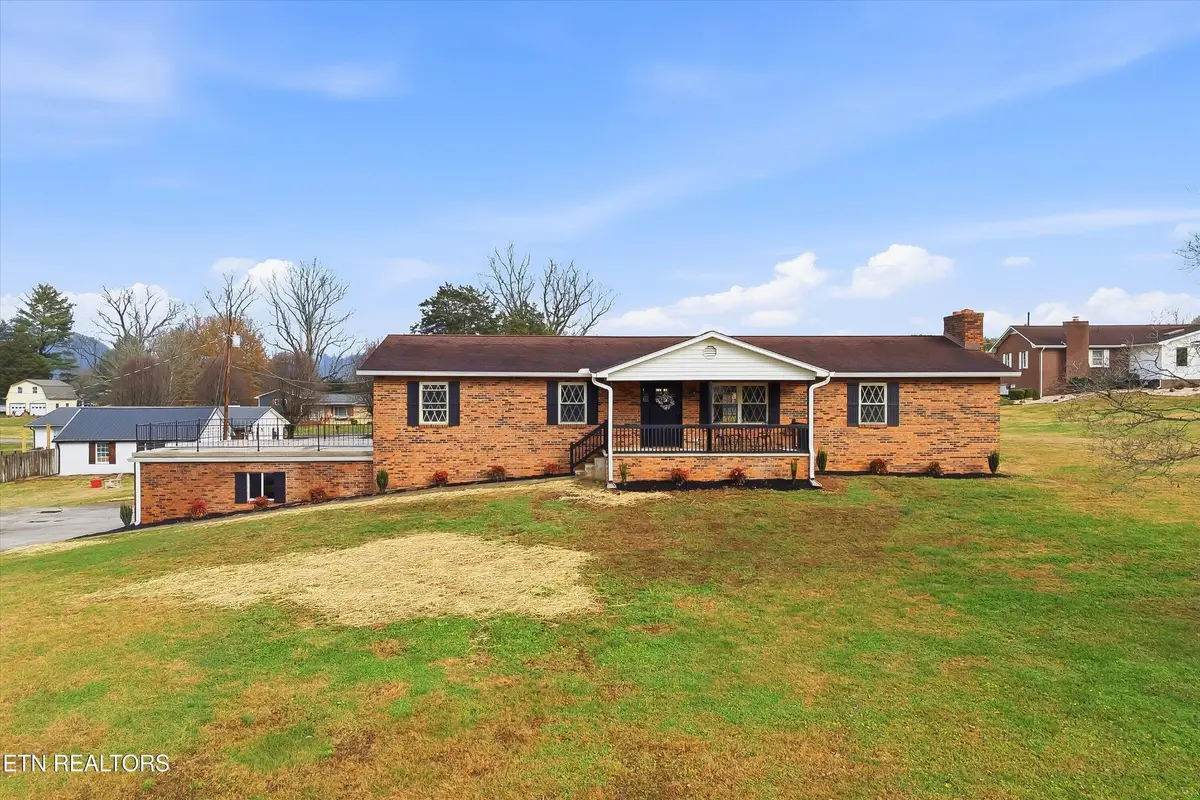 229 Brown Crest Rd, La Follette, TN 37766 - Image #1
