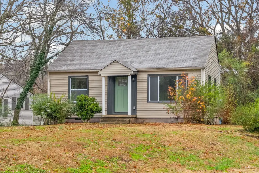 715 Mcgraw St, Clarksville, TN 37040 - #2