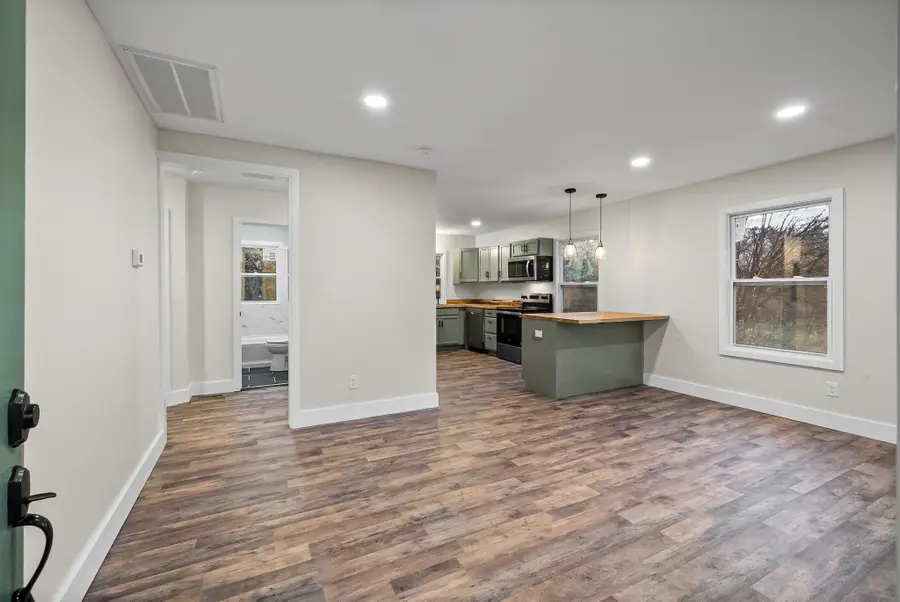 715 Mcgraw St, Clarksville, TN 37040 - #3