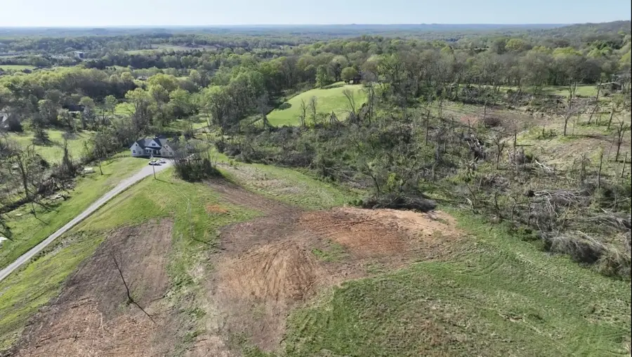 1696 Blackburn Ln, Spring Hill, TN 37174 - Image #3