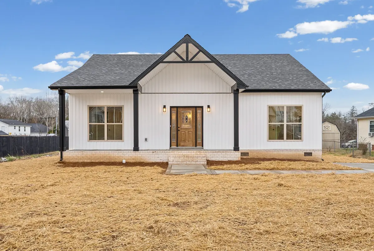 985 Long Beech Dr, Clarksville, TN 37042 - #1