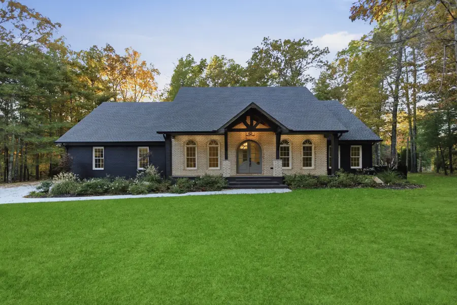 438 Deer Run Rd, Wartrace, TN 37183 - Image #2