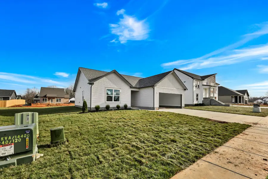 199 Donegal Dr, Clarksville, TN 37042 - #3