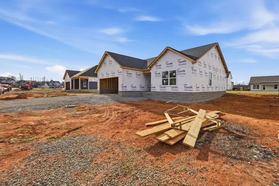 370 Galway Dr, Clarksville, TN 37042 - #3