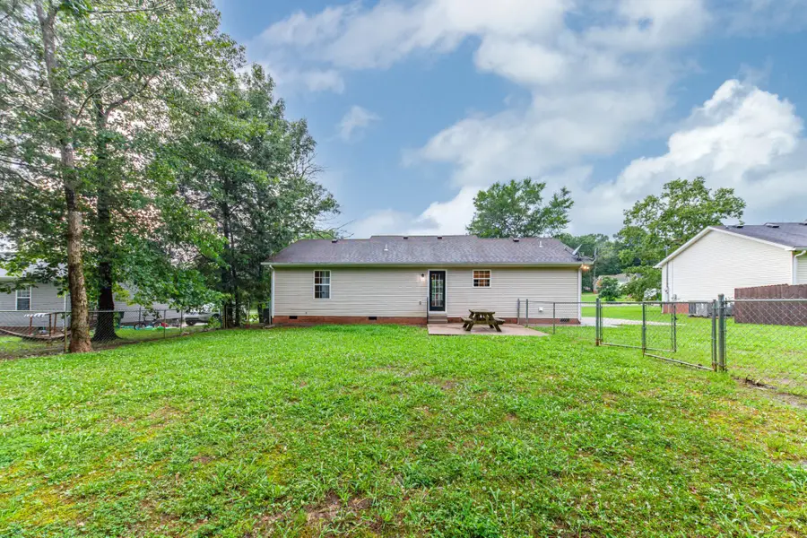 1513 Rebecca Dr, Chapel Hill, TN 37034 - Image #3