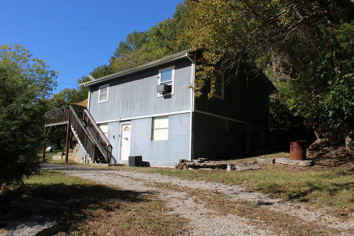 2032 Donahue Creek Rd, Pulaski, TN 38478 - Image #1