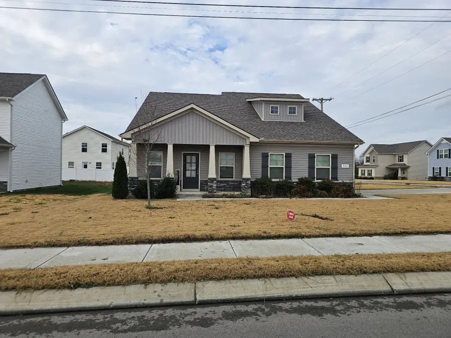 300 Durum St, Shelbyville, TN 37160 - Image #2