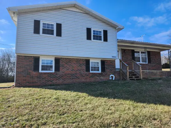 3021 Thompson Ln, Westmoreland, TN 37186