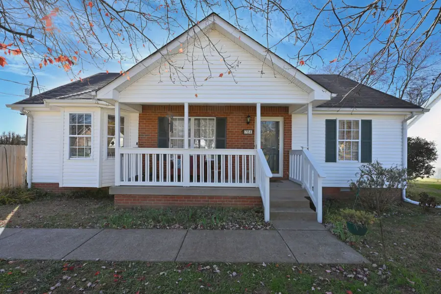 724 Charlie Gann Rd, Old Hickory, TN 37138 - Image #2