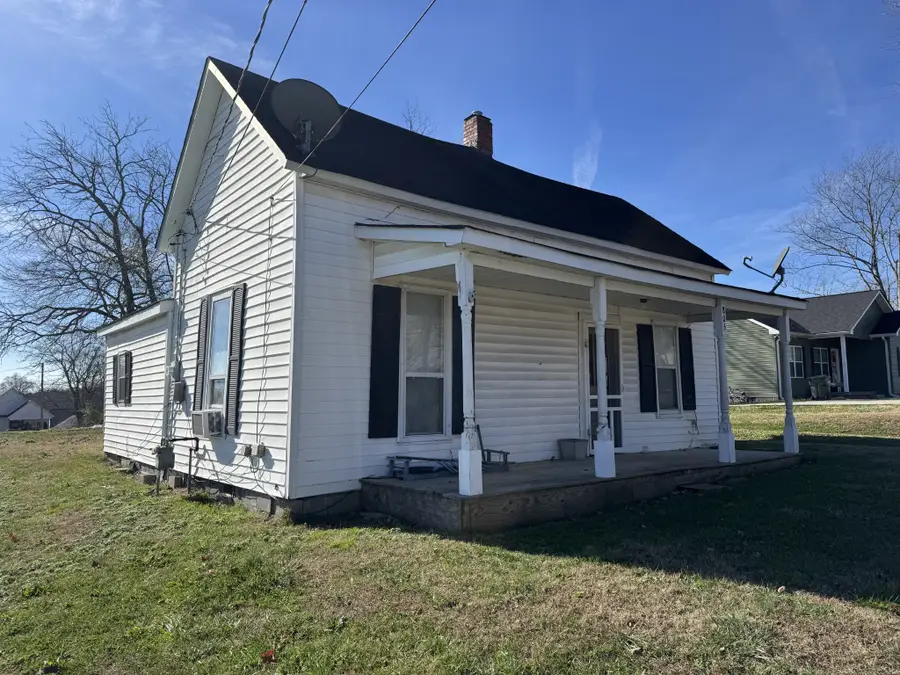 805 W 2nd St, Dickson, TN 37055 - Image #3