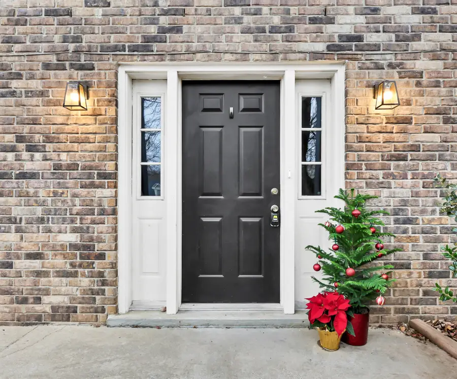 404 Warren Cir, Clarksville, TN 37040 - #2