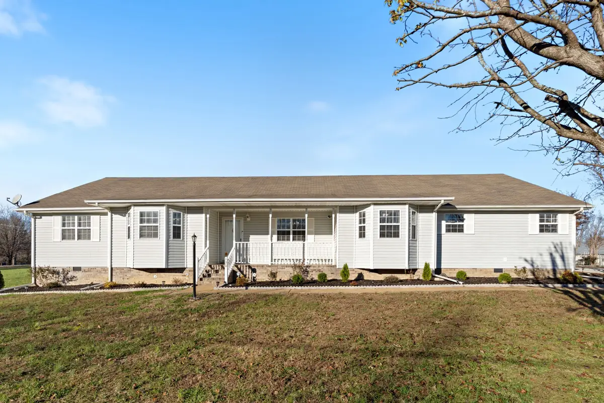 130 Osco Dr, Hohenwald, TN 38462 - Image #1