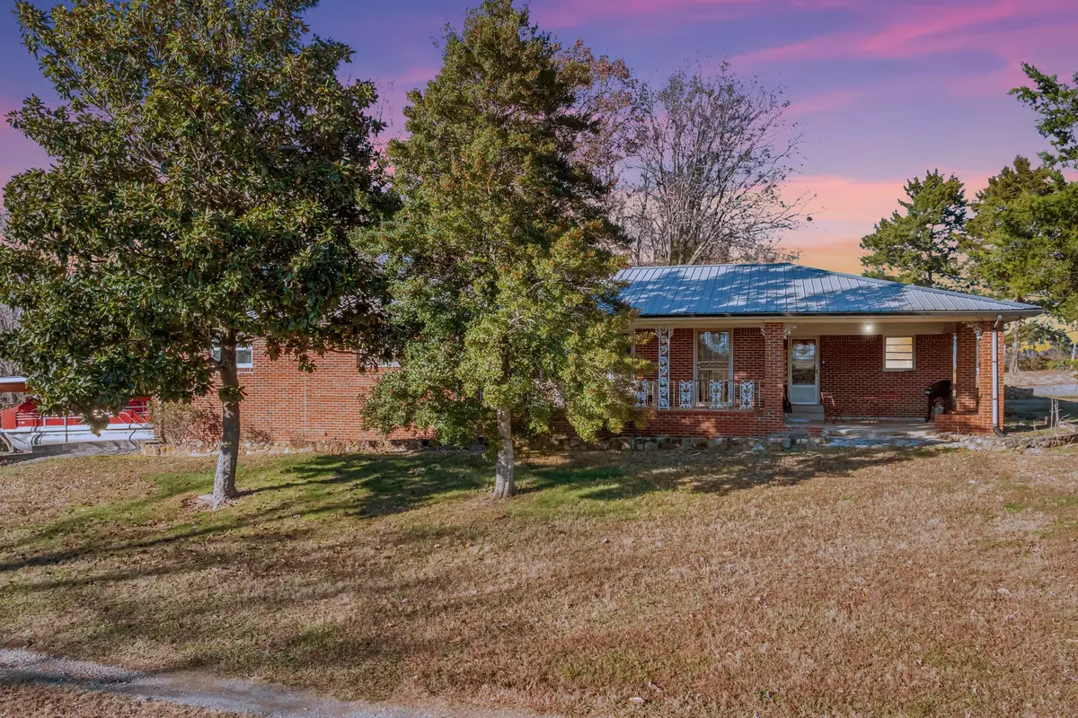 1555 Highway 13, Cunningham, TN 37052 - Image #1