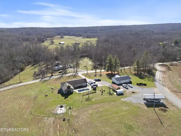 10389 Summer City Road, Spring City, TN 37381