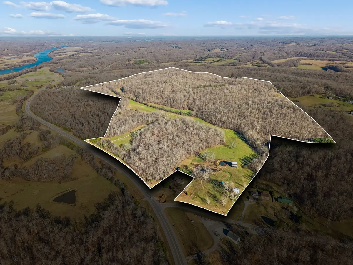 3819 Old Highway 13, Cumberland City, TN 37050 - Image #1