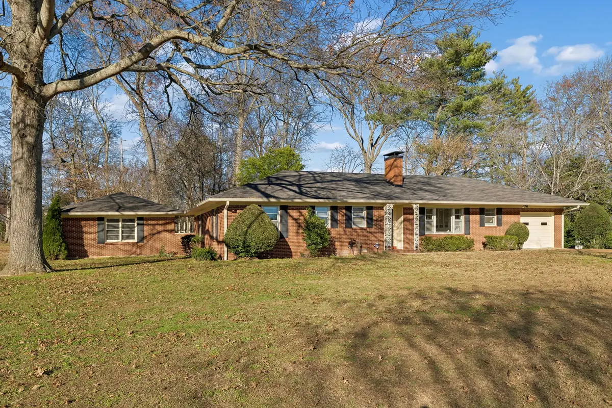 1209 Whitney Dr, Columbia, TN 38401 - Image #1