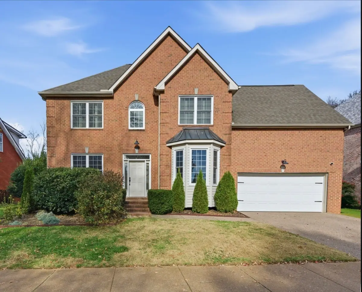269 Stonehaven Cir, Franklin, TN 37064 - Image #1
