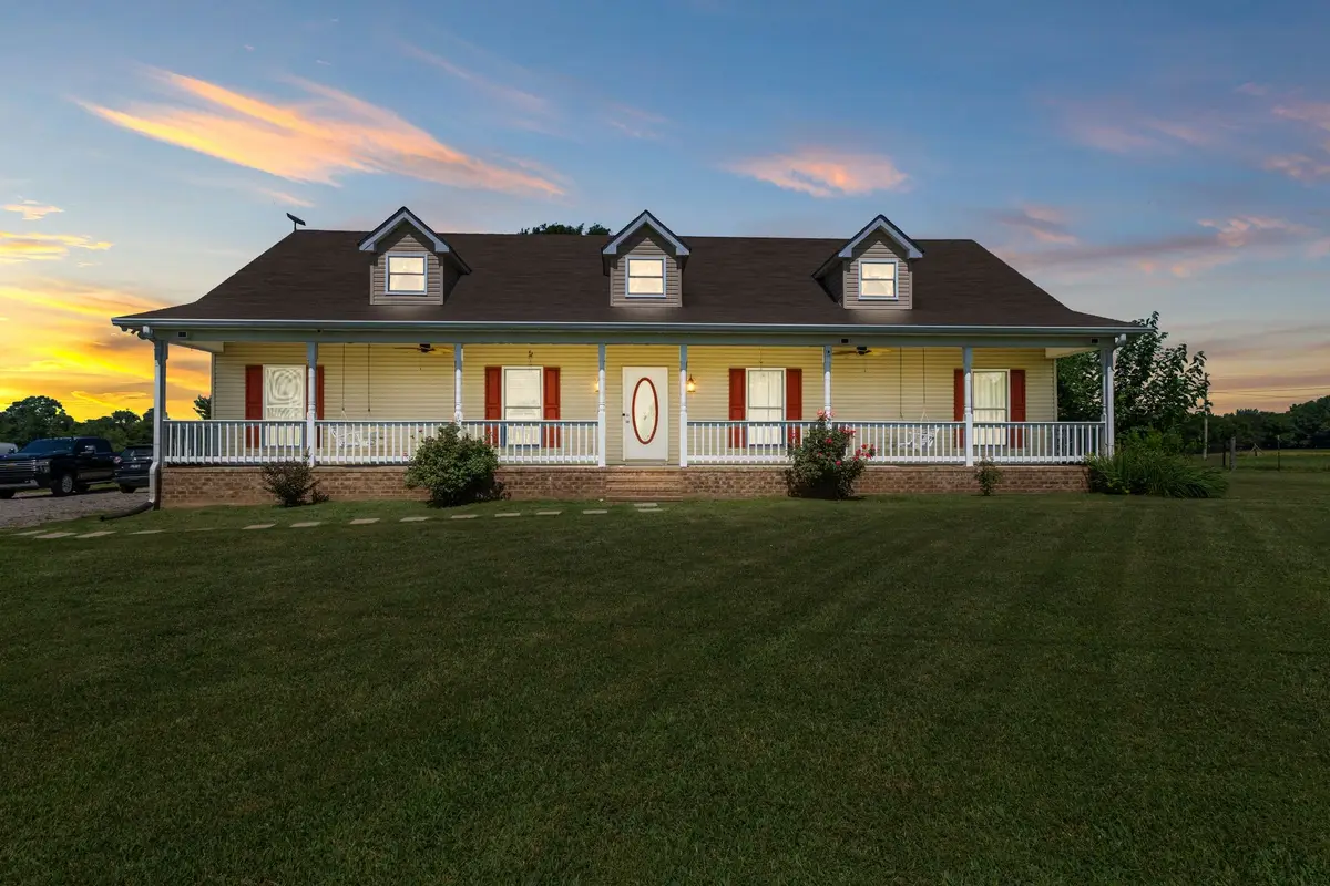 4616 Woodrow Wilson Rd, Springfield, TN 37172 - Image #1