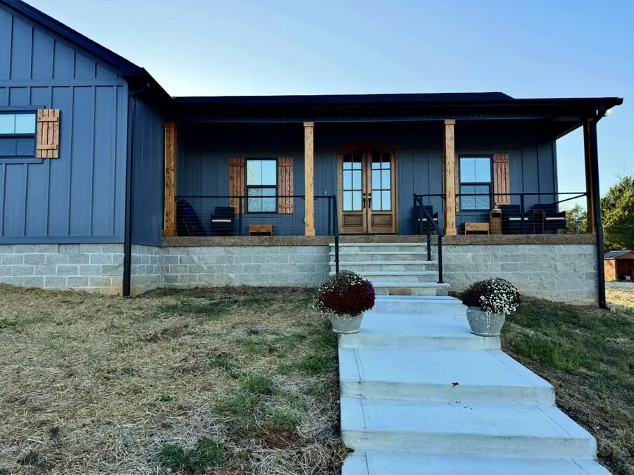 9461 Short Mountain Rd, Smithville, TN 37166 - Image #2