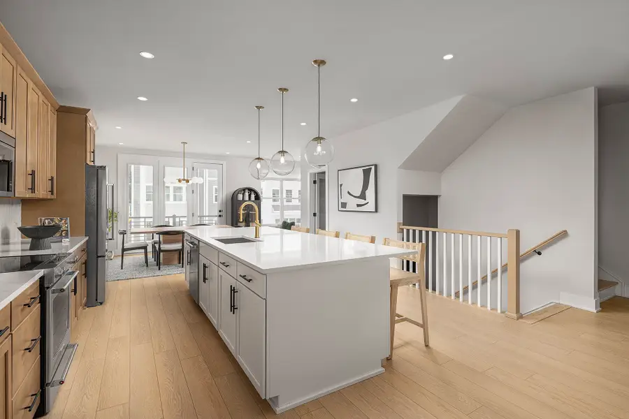 820 42nd Ave N, Nashville, TN 37209 - #3