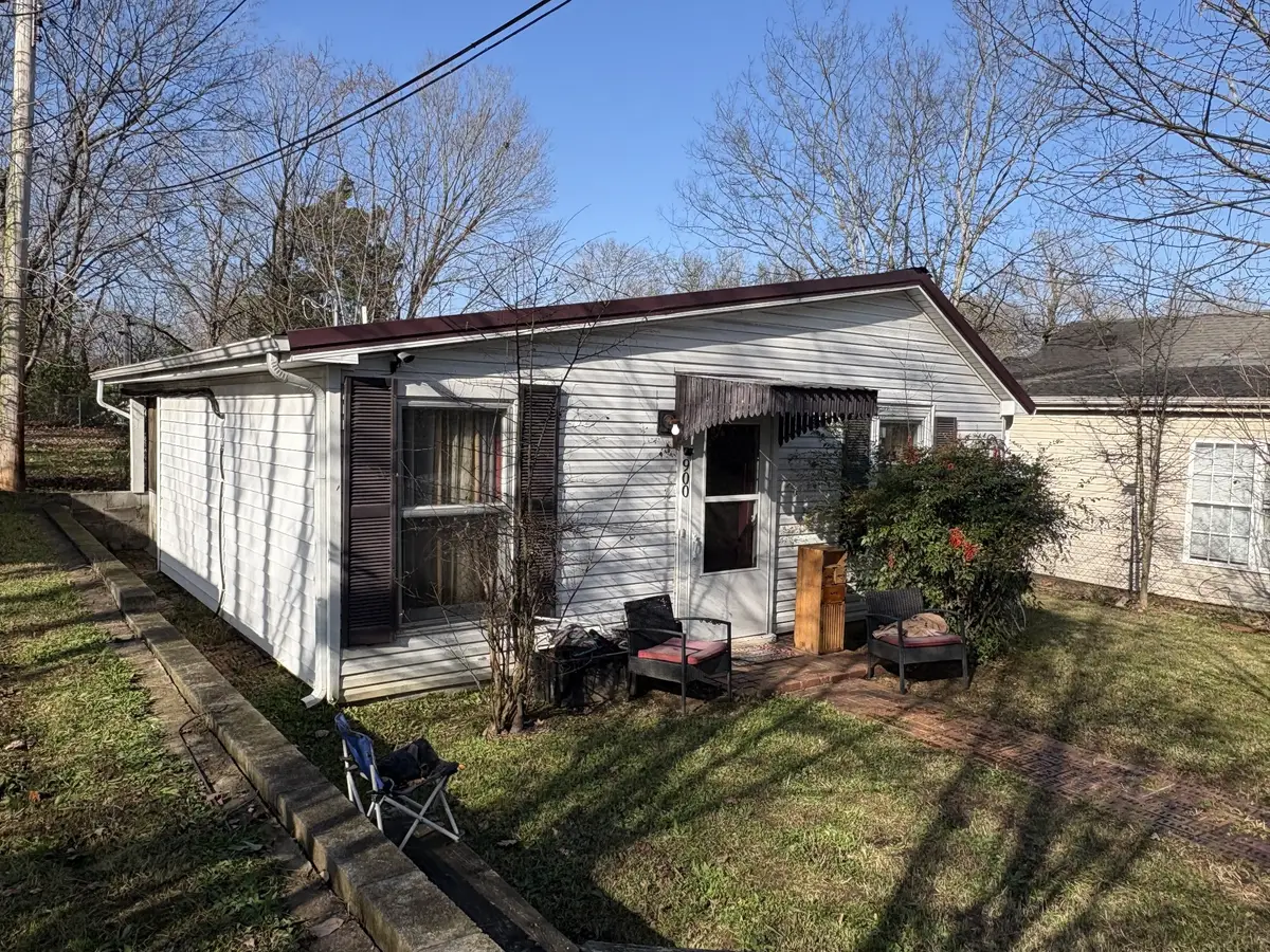 900 Oak Ln, Clarksville, TN 37040 - #1