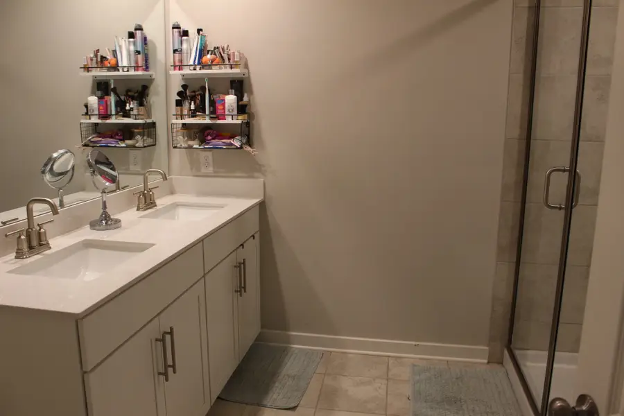 1065 Ewell Farm Cir, Spring Hill, TN 37174 - Image #3