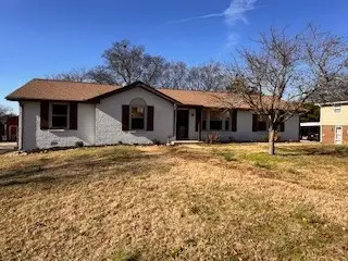 318 Donna Dr, Hendersonville, TN 37075