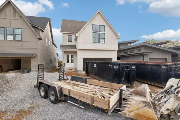 905A Potter Ln, Nashville, TN 37206