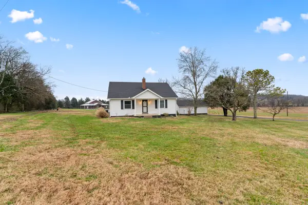 8954 Lascassas Pike, Lascassas, TN 37085