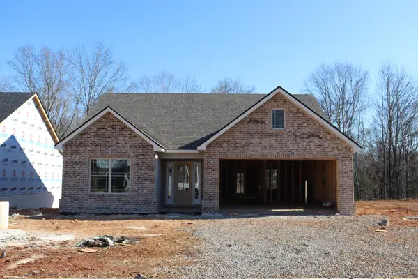 615 Willow Park Dr, Clarksville, TN 37043