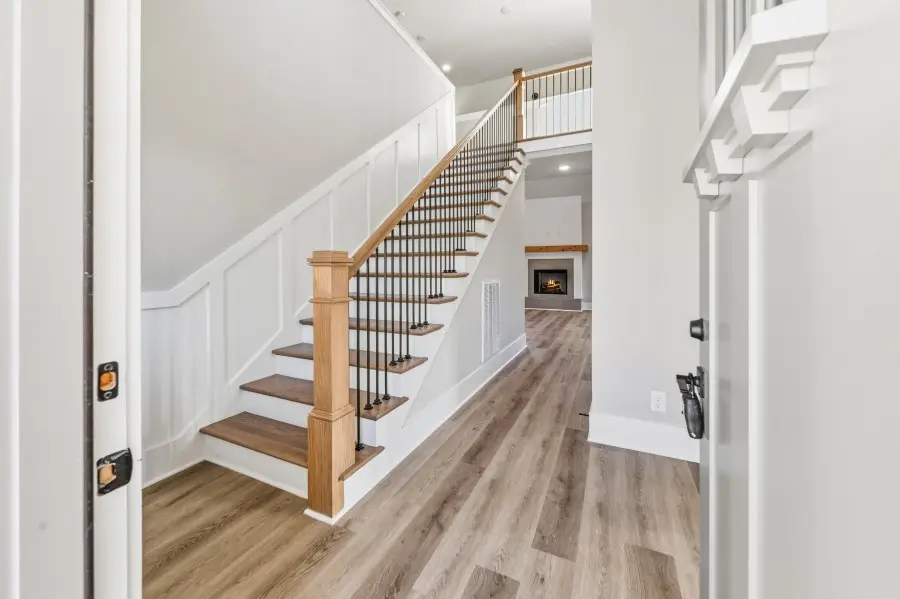 1645 Sulphur College Rd, Hartsville, TN 37074 - Image #2