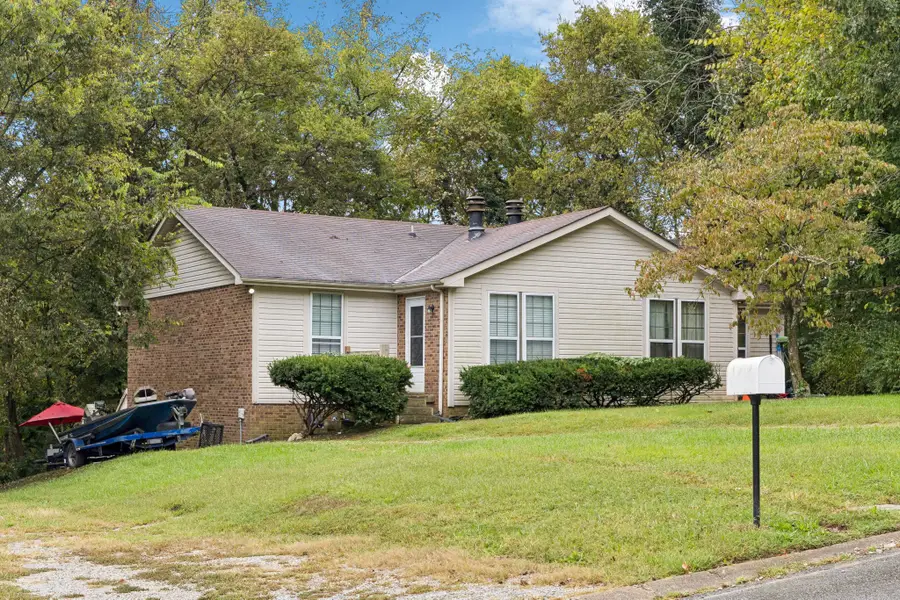 3245 Niagara Dr, Nashville, TN 37214 - #2