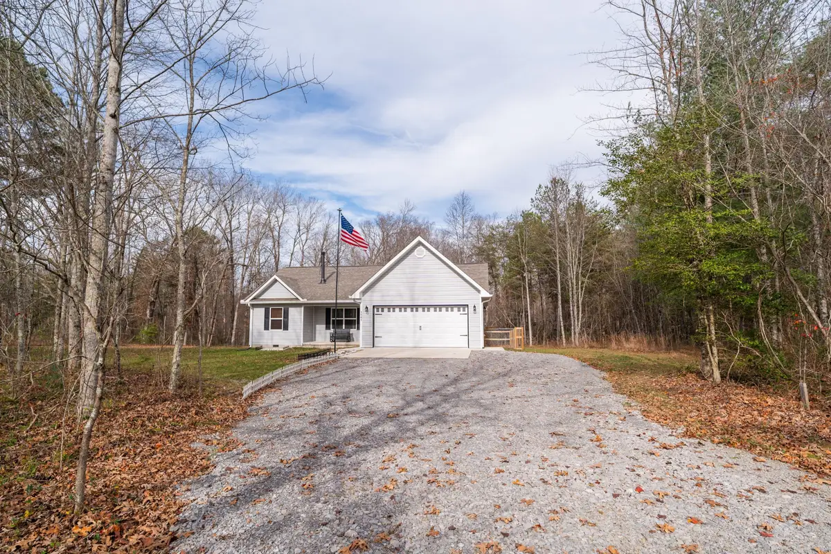 1561 Bicknell Rd, Clarkrange, TN 38553 - Image #1