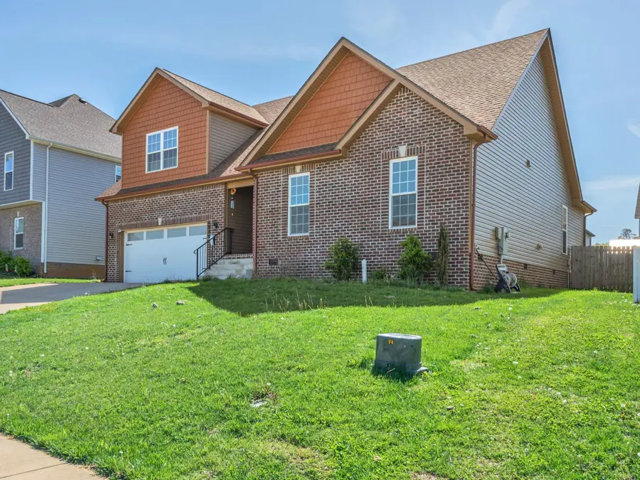 1084 Harrison Way, Clarksville, TN 37042 - #2