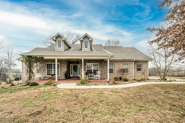 2019 Halifax Settle Rd, Scottsville, KY 42164