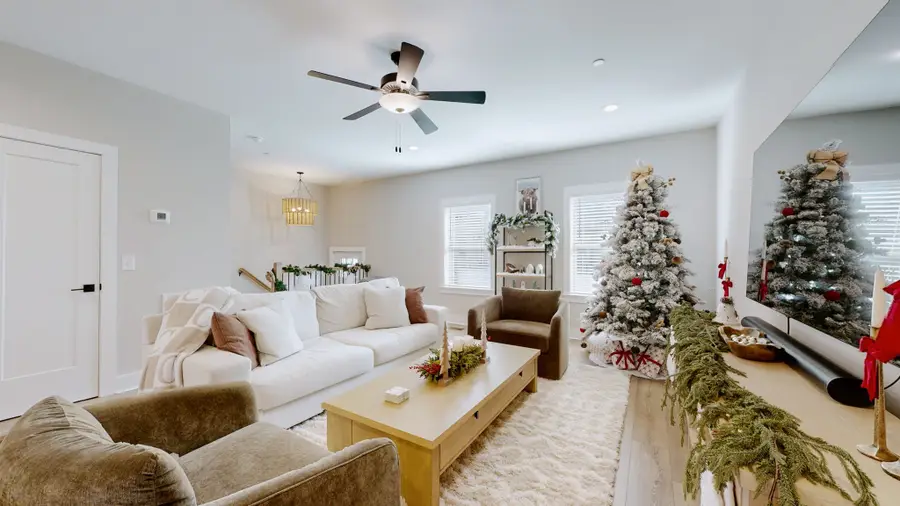 206 Charlotte Everly Cir, Hendersonville, TN 37075 - Image #3