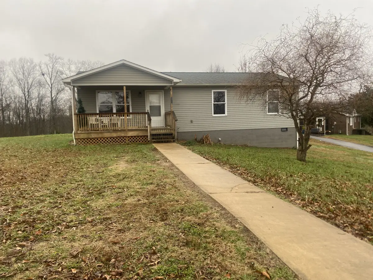 575 Simmons Cemetery Rd, Quebeck, TN 38579 - Image #1