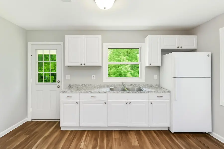 428 Hickory Hill Dr, Clarksville, TN 37040 - #3