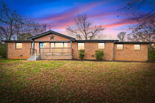 509 Rosewood Dr, Clarksville, TN 37043