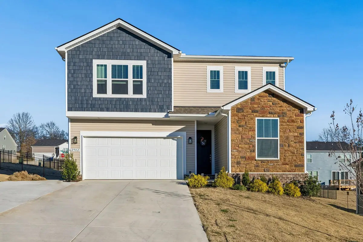 2982 Windstone Trl, Columbia, TN 38401 - Image #1
