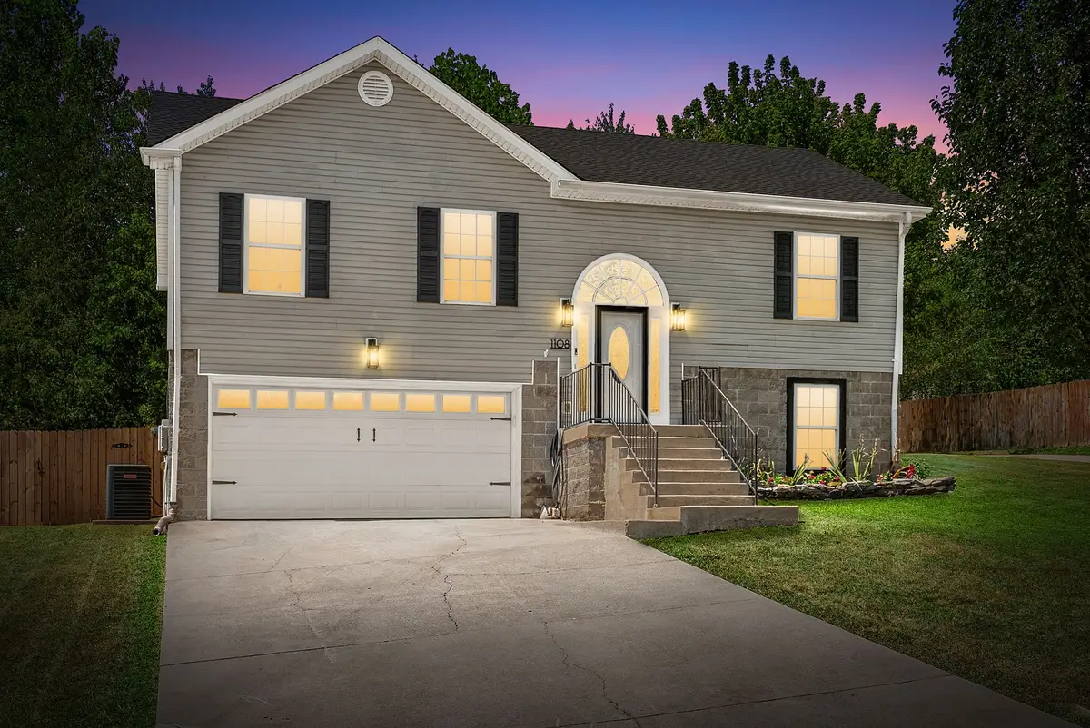 1108 Gunpoint Dr, Clarksville, TN 37042 - #1