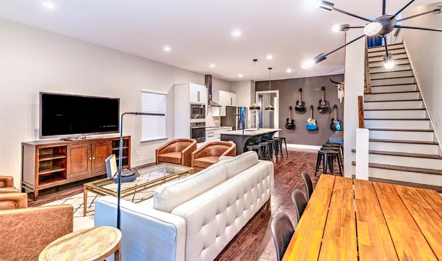 1008 11th Ave S, Nashville, TN 37203 - Image #2