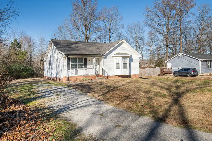 410 Roselawn Dr, Clarksville, TN 37042 - #2