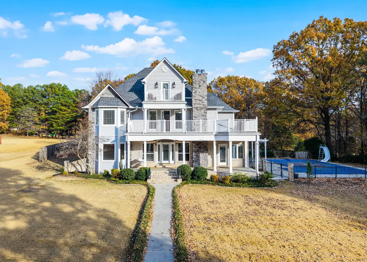 433 Sanders Bluff Rd, Humboldt, TN 38343 - Image #1