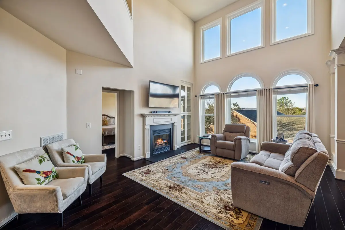 3037 Brookview Forest Dr, Nashville, TN 37211 - Image #1